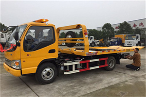 深圳哪里有拖车服务